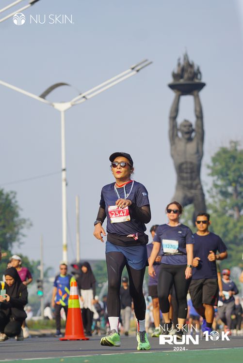 Race photo from Nu Skin Run 10K