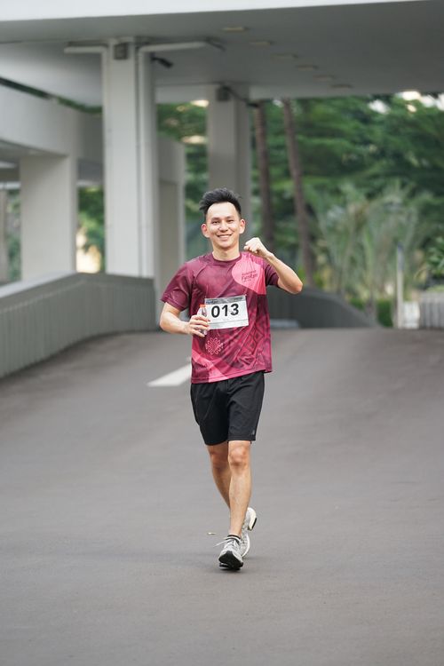 Race photo from Assurance Fun Run 2024