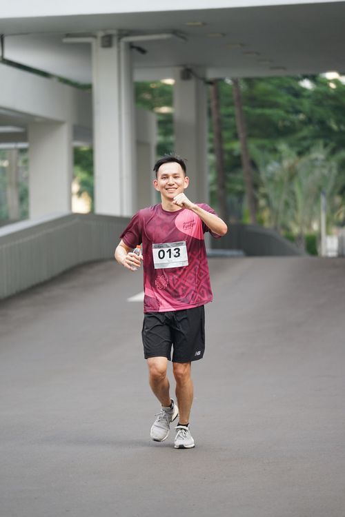 Race photo from Assurance Fun Run 2024