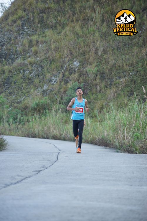 Race photo from Kelud Vertical Challenge 2024