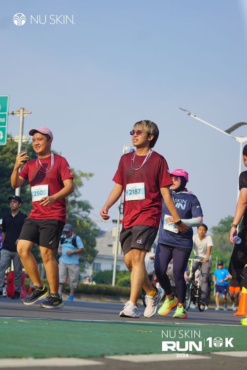 Race photo from Nu Skin Run 10K