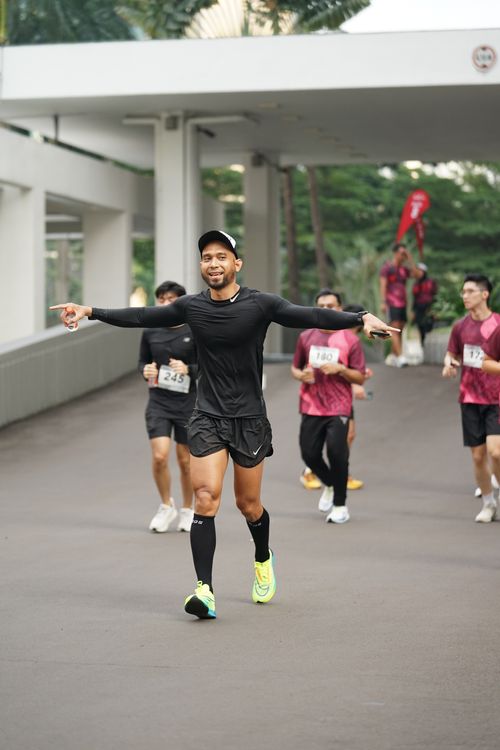 Race photo from Assurance Fun Run 2024
