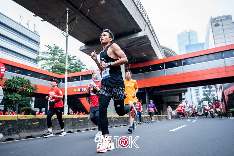 Race photo from ONE RUN 10K 2025