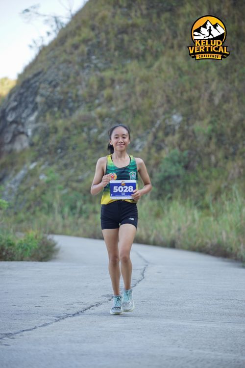 Race photo from Kelud Vertical Challenge 2024