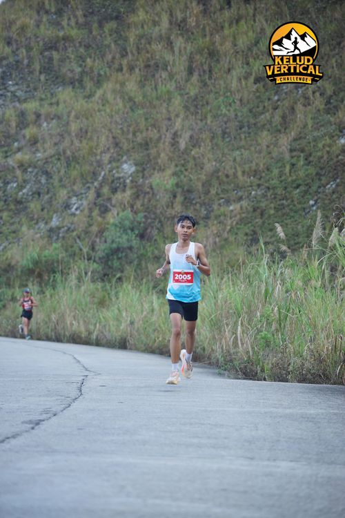 Race photo from Kelud Vertical Challenge 2024