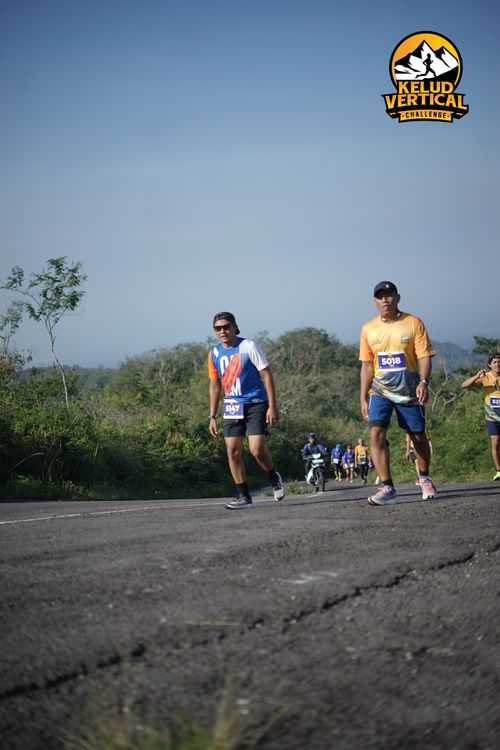 Race photo from Kelud Vertical Challenge 2024