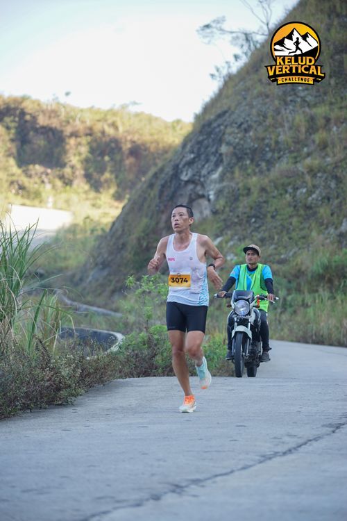 Race photo from Kelud Vertical Challenge 2024