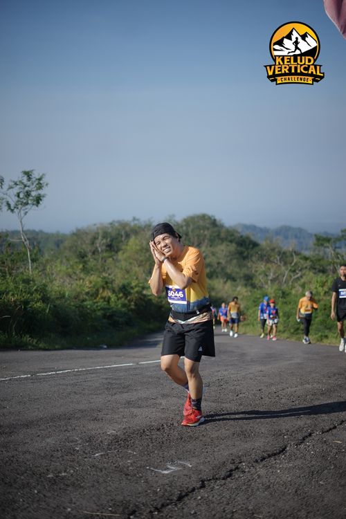 Race photo from Kelud Vertical Challenge 2024