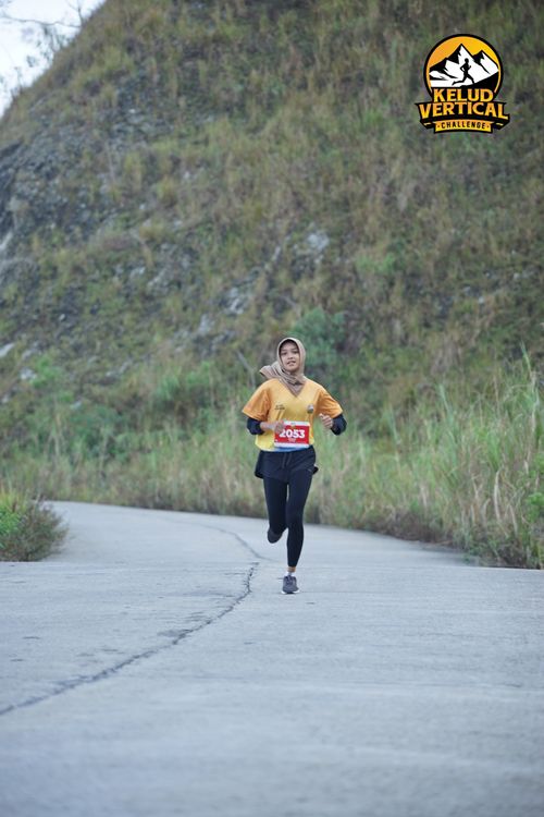 Race photo from Kelud Vertical Challenge 2024