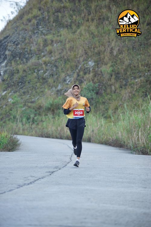 Race photo from Kelud Vertical Challenge 2024