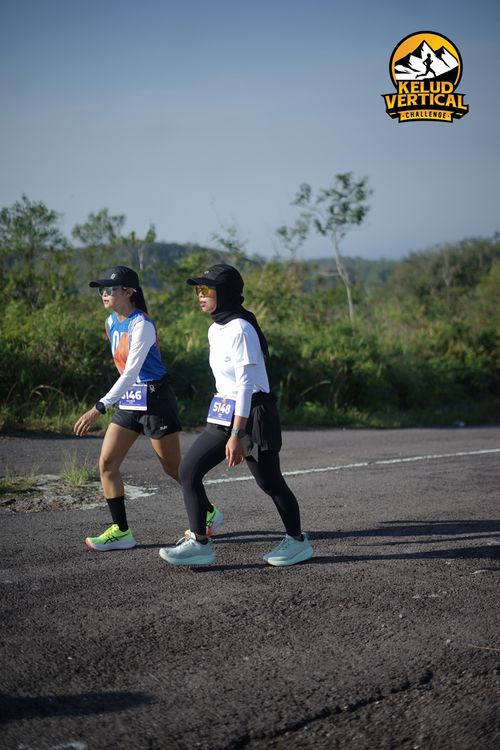 Race photo from Kelud Vertical Challenge 2024