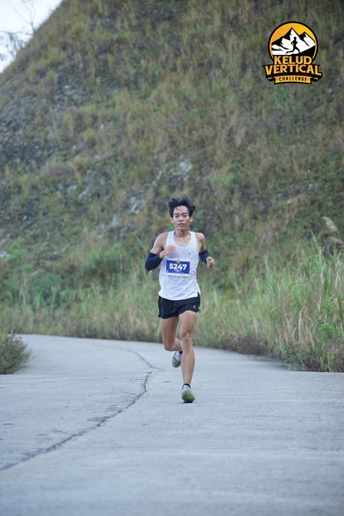 Race photo from Kelud Vertical Challenge 2024