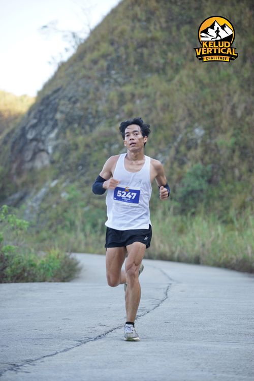 Race photo from Kelud Vertical Challenge 2024