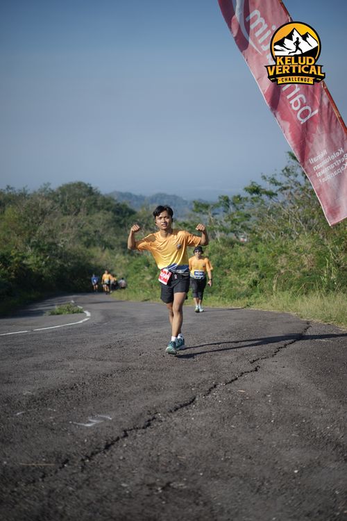 Race photo from Kelud Vertical Challenge 2024