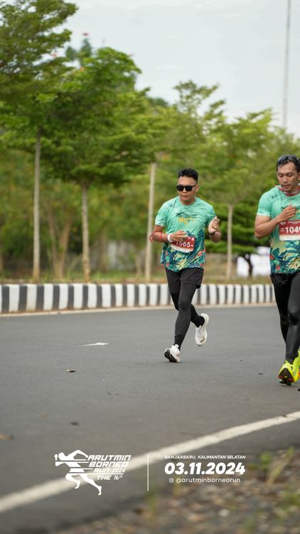 Race photo from Arutmin Borneo Run 2024