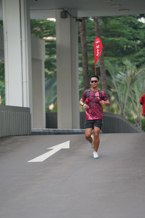 Race photo from Assurance Fun Run 2024