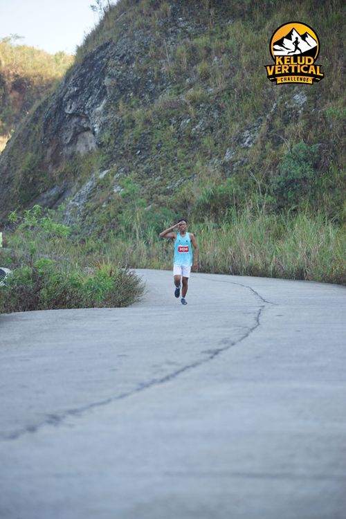 Race photo from Kelud Vertical Challenge 2024