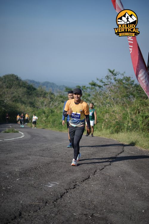 Race photo from Kelud Vertical Challenge 2024