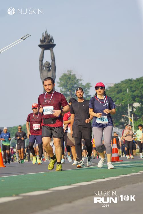 Race photo from Nu Skin Run 10K