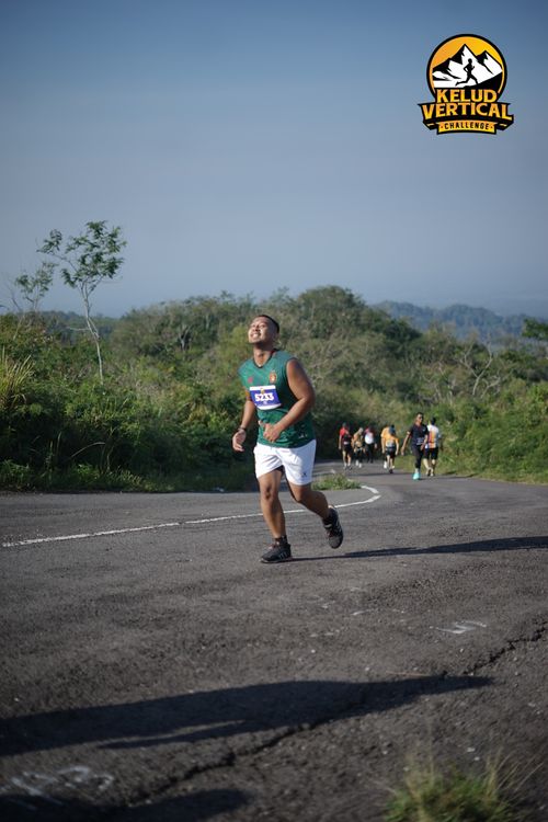Race photo from Kelud Vertical Challenge 2024