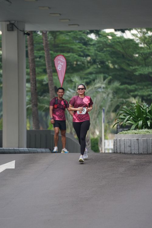 Race photo from Assurance Fun Run 2024