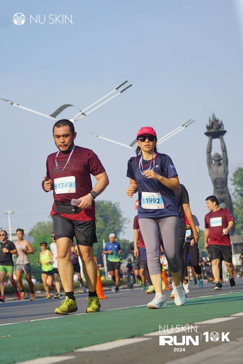 Race photo from Nu Skin Run 10K