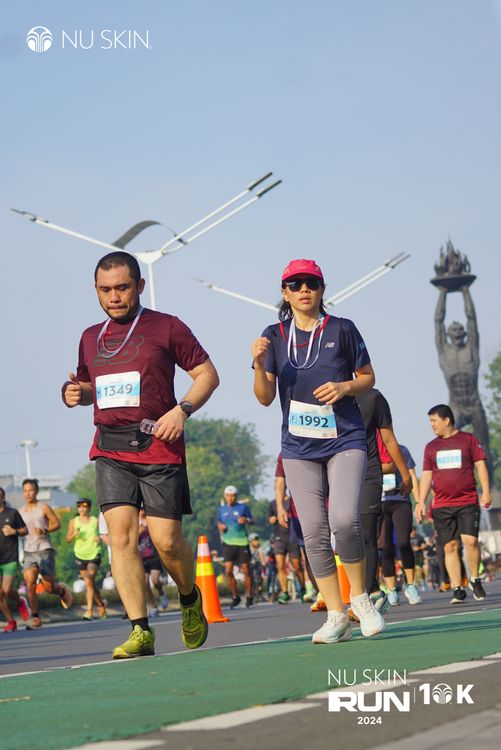Race photo from Nu Skin Run 10K