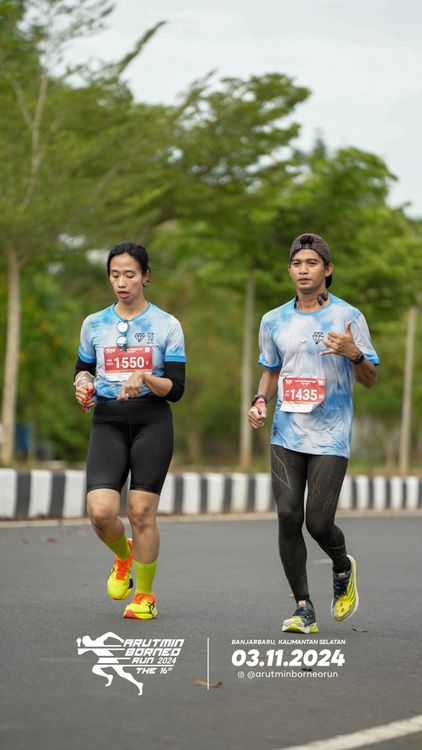 Race photo from Arutmin Borneo Run 2024