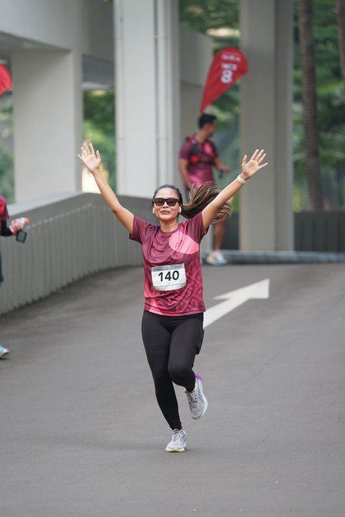 Race photo from Assurance Fun Run 2024