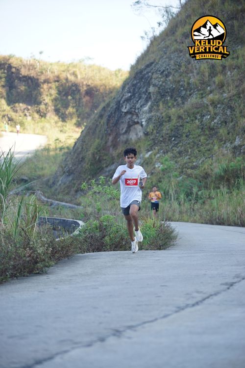 Race photo from Kelud Vertical Challenge 2024