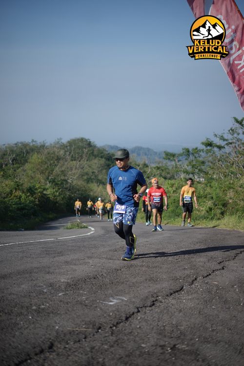 Race photo from Kelud Vertical Challenge 2024