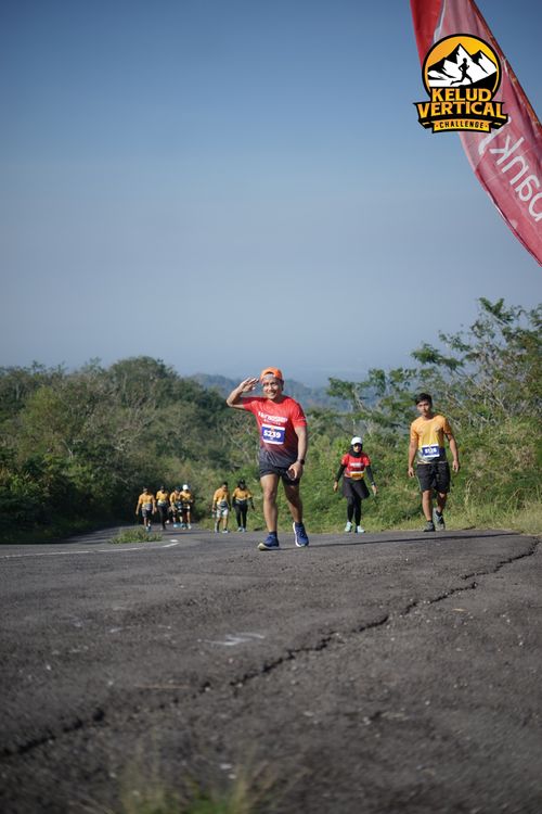 Race photo from Kelud Vertical Challenge 2024