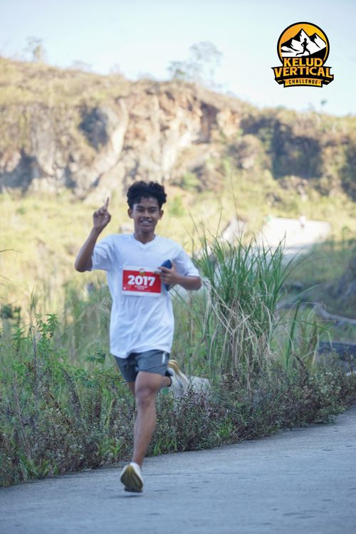 Race photo from Kelud Vertical Challenge 2024