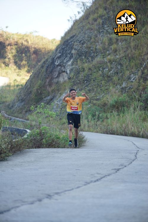 Race photo from Kelud Vertical Challenge 2024