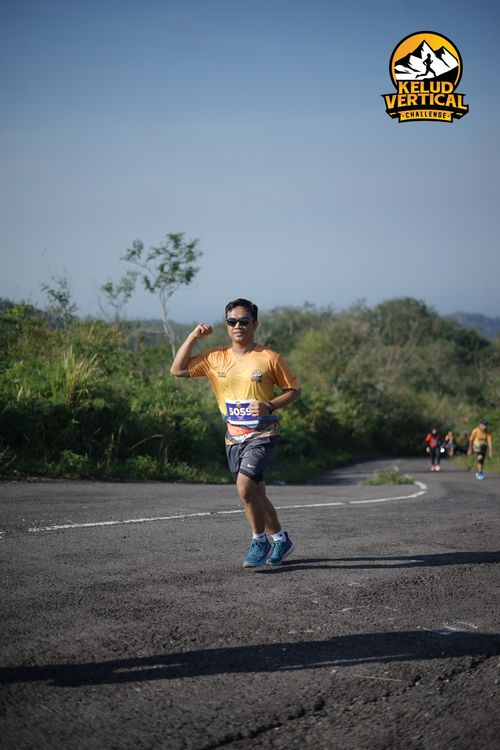 Race photo from Kelud Vertical Challenge 2024