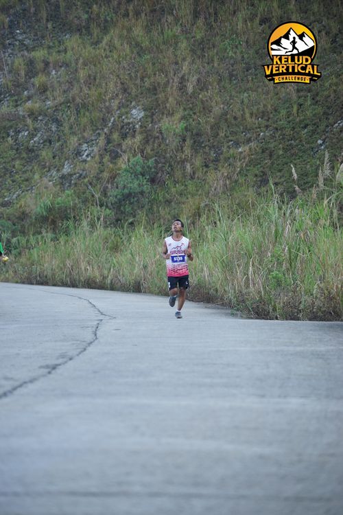 Race photo from Kelud Vertical Challenge 2024