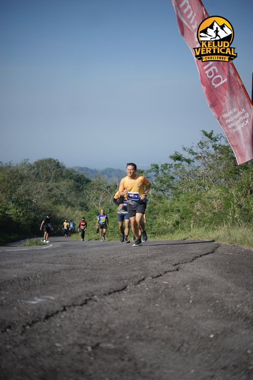 Race photo from Kelud Vertical Challenge 2024