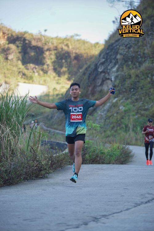Race photo from Kelud Vertical Challenge 2024