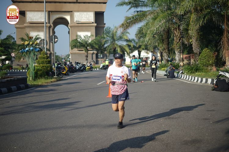 Race photo from Kediri Half Marathon 2024