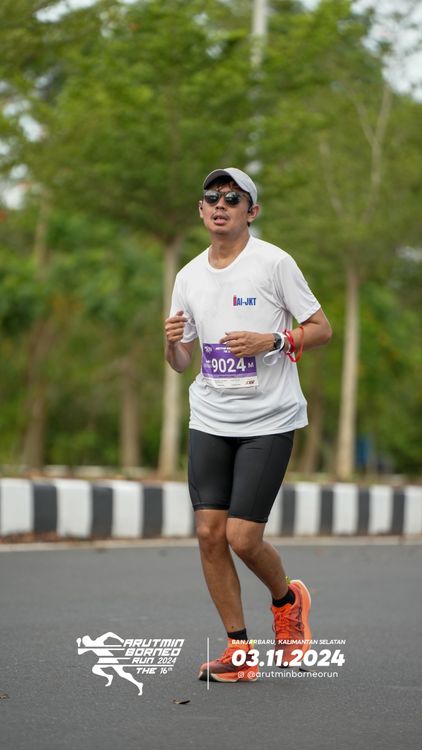 Race photo from Arutmin Borneo Run 2024