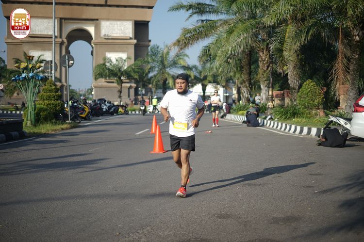 Race photo from Kediri Half Marathon 2024