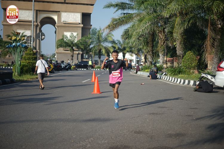 Race photo from Kediri Half Marathon 2024
