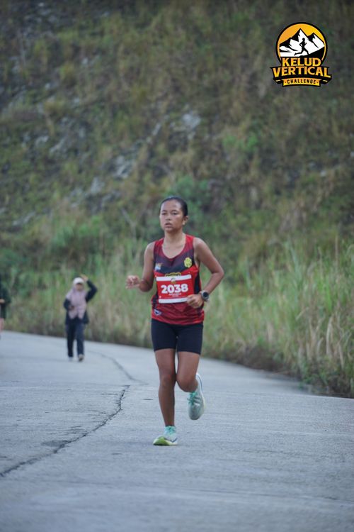 Race photo from Kelud Vertical Challenge 2024