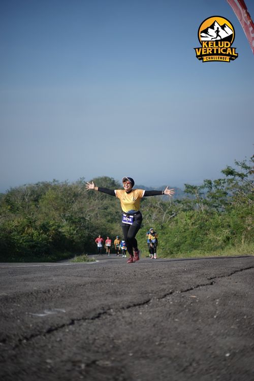 Race photo from Kelud Vertical Challenge 2024