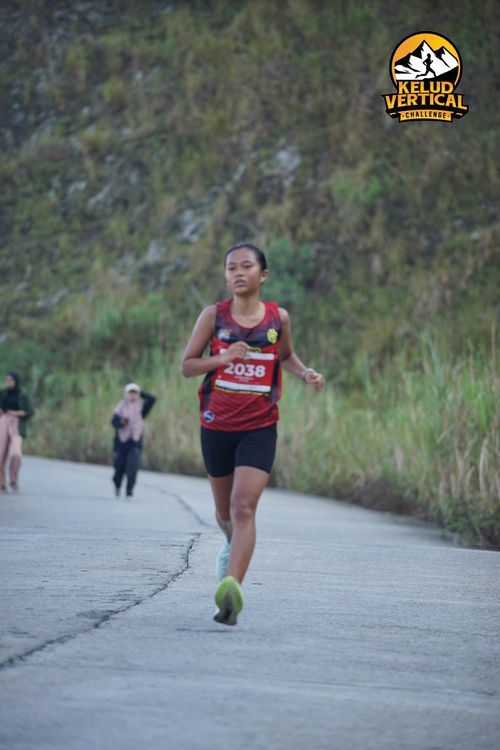 Race photo from Kelud Vertical Challenge 2024