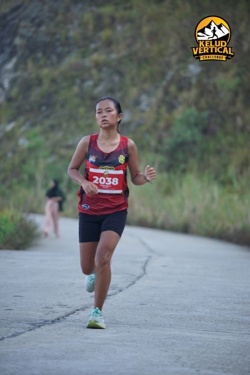 Race photo from Kelud Vertical Challenge 2024