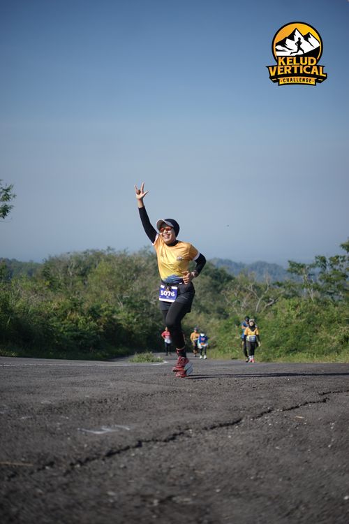 Race photo from Kelud Vertical Challenge 2024