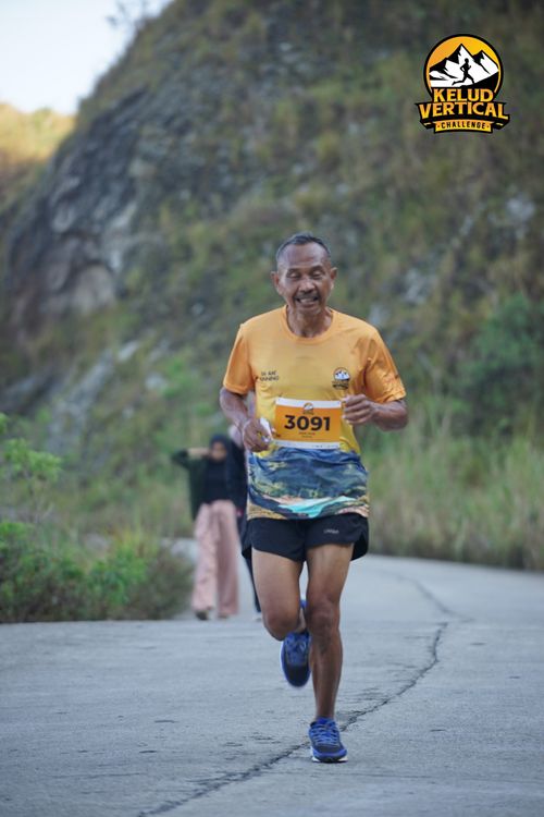 Race photo from Kelud Vertical Challenge 2024