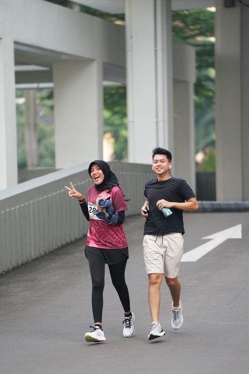 Race photo from Assurance Fun Run 2024