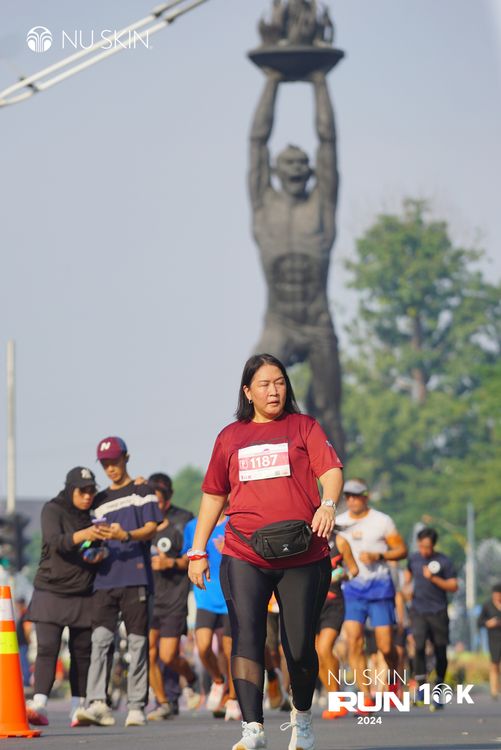 Race photo from Nu Skin Run 10K